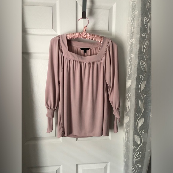 Banana Republic Square Neck tie on the sleeves Blouse top, size small - Picture 2 of 8